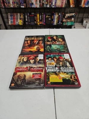 4 Dvd Lot - Pirates Of The Caribbean 1-4 Black Pearl, Dead Mans Chest, Worlds En — 第 1/3 张图片