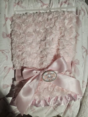 Banquete Bearington Baby Collection Swirly Acurrucado (Rosa) Satén/Piel Sintética Suave Foto 1 de 2