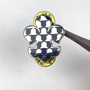 United States US Army 1st Brigade Combat Team 1st Infantry Division 1" Lapel Pin - Picture 1 of 9