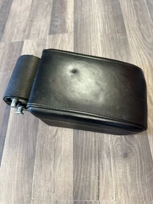 ⭐️2003-2007 Cadillac CTS Center Console Black Leather Armrest Storage Bin OEM - Image 1 of 4