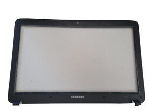 Samsung RV510 NP Laptop housing Screen Bezel Trim Surround 2