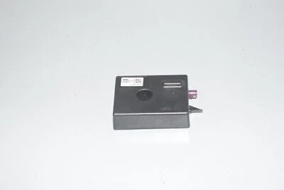 BMW F30 3er F20 F21 F22 F80 F31 F32 F82 F33 F83 Gsm Emergency Antenna 9230911 - Image 1 of 4