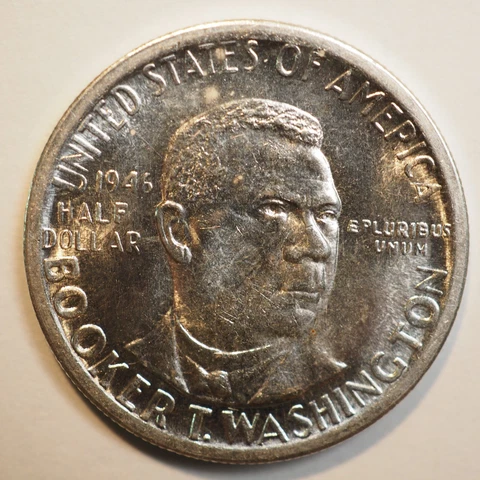 1946 S BOOKER T WASHINGTON HALF DOLLAR *NICE!* - FREE SHIPPING! A4033 Cover