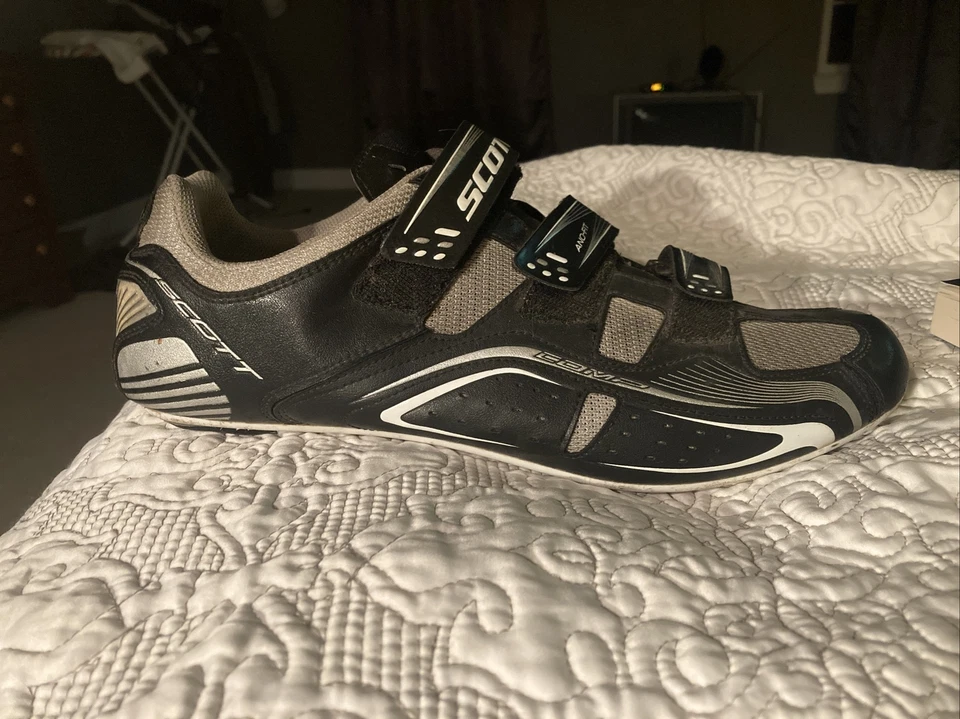 Zapato de ciclismo de carretera Scott Comp - un solo zapato derecho. Talla 47, US 12,5 Foto 1 de 4