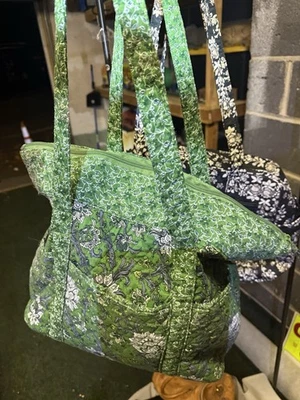 Bolsos de mano de lona de algodón - BOLSOS DE PLAYA GRANDES VERDES XL NEGROS FLORALES CON CREMALLERA Foto 1 de 4