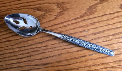 LAWNCREST - Wm A Rogers Deluxe inoxidable - cuchara grande ranurada para servir Foto 1 de 4