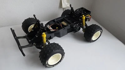 VINTAGE RC Car Tamiya NISSAN King Cab Toyota Monster Hilux RARE Rarität  - Bild 1 von 4