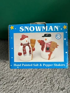 Salero y pimentero de cerámica pintado a mano DEBbie MuMM - Imagen 1 de 3