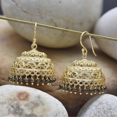 Pendiente Jhumka de piedra pirita natural para mujer, latón chapado en oro joyería de boda Foto 1 de 3