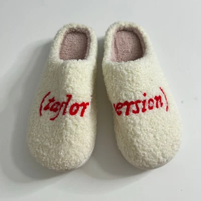 Zapatillas Sherpa 40-41 Taylor Swift VERSIÓN TAYLOR'S NUEVAS SIN ETIQUETAS Foto 1 de 4