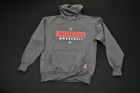 NWOT Cleveland Indians Team Issue Hoodie Majestic Men's Large L Missing String 6 Cover