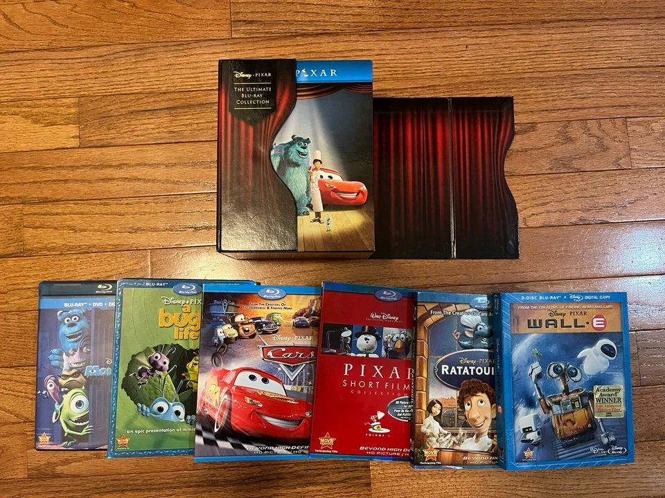 Disney Pixar Ultimate Blu-ray Collection - A Bug's Life/Cars/Monsters Inc + more - Image 1 of 4