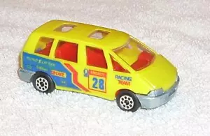 Vintage Novacar ERROR Unspun 110 Renault Espace Van 28 Racing Team Diecast MINT - Picture 1 of 4