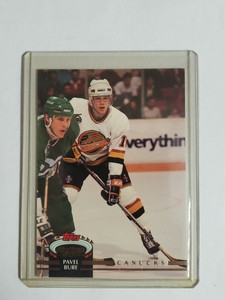 1992-93 Stadium Club Canucks Hockey Card #489 Pavel Bure