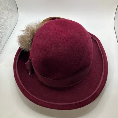 Sombrero Adolfo II Talla Única Borgoña Cloche Decorativo Pluma Fieltro Vintage Chic Foto 1 de 4
