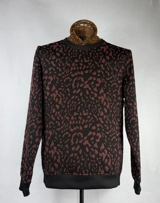 Suéter para mujer INC International Concepts estampado de animales pequeños negro borgoña 27x19 Foto 1 de 4