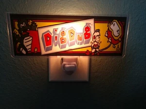 DIG DUG Arcade Marquee Night Light - Picture 1 of 3