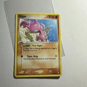Pokemon Ex Unseen Forces Gligar 57/115 Common Nintendo TCG NON HOLO LP - Picture 1 of 2