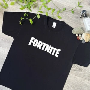 Fortnite T-Shirt, cooles T-Shirt für Jugendliche & Erwachsene, Geburtstag OG Xbox Playstation, 135 - Bild 1 von 11