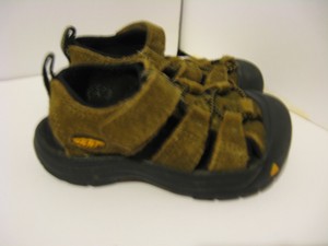 keen boy sandals sale