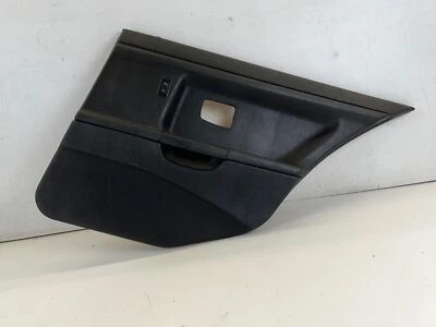 Panel de tarjeta de puerta trasera derecha BMW 328i sedán negro E36 94-99 OEM Foto 1 de 4