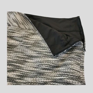 LOFT Black and White Boucle Tweed Skirt Size 14 Lined Office - Picture 1 of 5