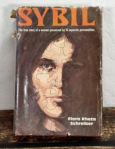 SYBIL by Flora Rheta Schreiber HCDJ Book Club Edition (dust cover damage) - Bild 1 von 14