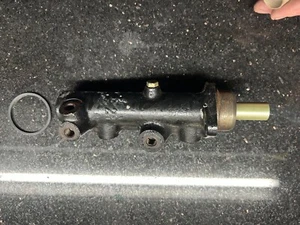 Mercedes 280SE or 280 SL 1968 through 1971 Master Cylinder - Picture 1 of 3