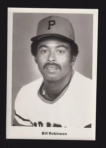 Bill Robinson PITTSBURGH PIRATES UNSIGNED 5 x 7-1/4 ORIGINAL STAFF PHOTO #8 - Picture 1 of 1