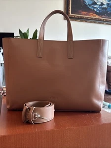 Calpak Haven Laptoptasche in hellbraun (nagelneu, unbenutzt) - Bild 1 von 6