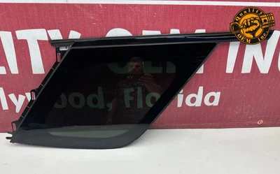 2015-2023 LAND ROVER DISCOVERY SPORT  REAR RIGHT SIDE QUARTER GLASS TINT OEM 18k - Image 1 of 4