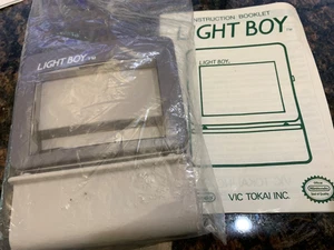 Nintendo Game Boy Light Boy VLB-02 con Manual Años 90 Accesorio LIMPIO De Colección - Imagen 1 de 5