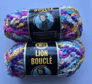Menge 2 Löwen Marke Boucle in SPRINKLES 57 Yard 2,5 Unzen Super Sperriges Garn - Bild 1 von 6