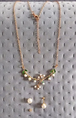 Dirndl Kette und Perle Ohrstecker für Damen/Mädchen, Goldfarben, Modeschmuck,neu - Bild 1 von 2