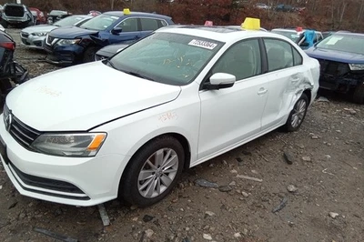 Volkswagen Jetta 2015 transmisión automática OEM 122 k millas - LKQ407470473 Foto 1 de 4