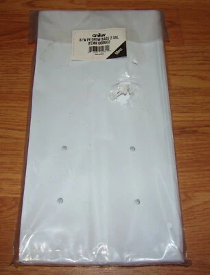 Paquete de 50 bolsas de cultivo para plantas de 2 galones en blanco y negro Grow1 (688602) Foto 1 de 4