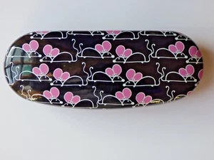 Glasses Case, hard bodied , black and pink - Picture 1 of 2
