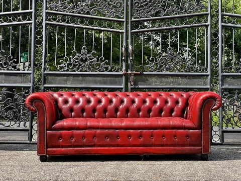 Vintage English Red Tufted Leather Chesterfield Sofa Cover