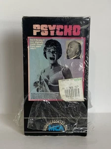 PSYCHO VHS (1980) 1960 Film - MCA Rainbow Rare Classic - Picture 1 of 5