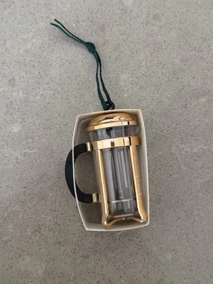 Mini cafeteira Starbucks 2017 imprensa francesa enfeite de Natal - Imagem 1 de 4