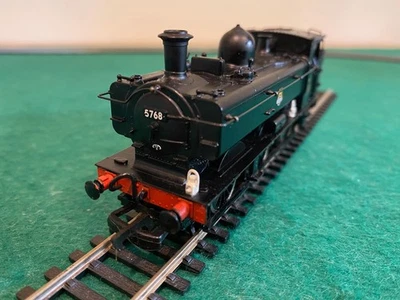 MAINLINE 37085 (OO) BR 57XX Pannier Tank 0-6-0 #5768 - Very Good Condition - Image 1 of 4