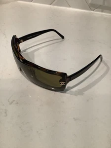 Chanel 5067 Sonnenbrille schwarz gerahmt braun/blk. RAHMEN WERT NUR SCHLECHTE LINSEN - Bild 1 von 14