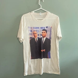 Neu ohne Etikett Bella + Canvas Unisex Muhammad Ali & Malcolm X Grafik T-Shirt cremeweiß Large - Bild 1 von 4