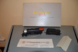BACHMANN PLUS CONSOLIDATION 2-8-0  LOCO W/SMOKE HEADLIGHT & TENDER READING 31402 - Picture 1 of 20