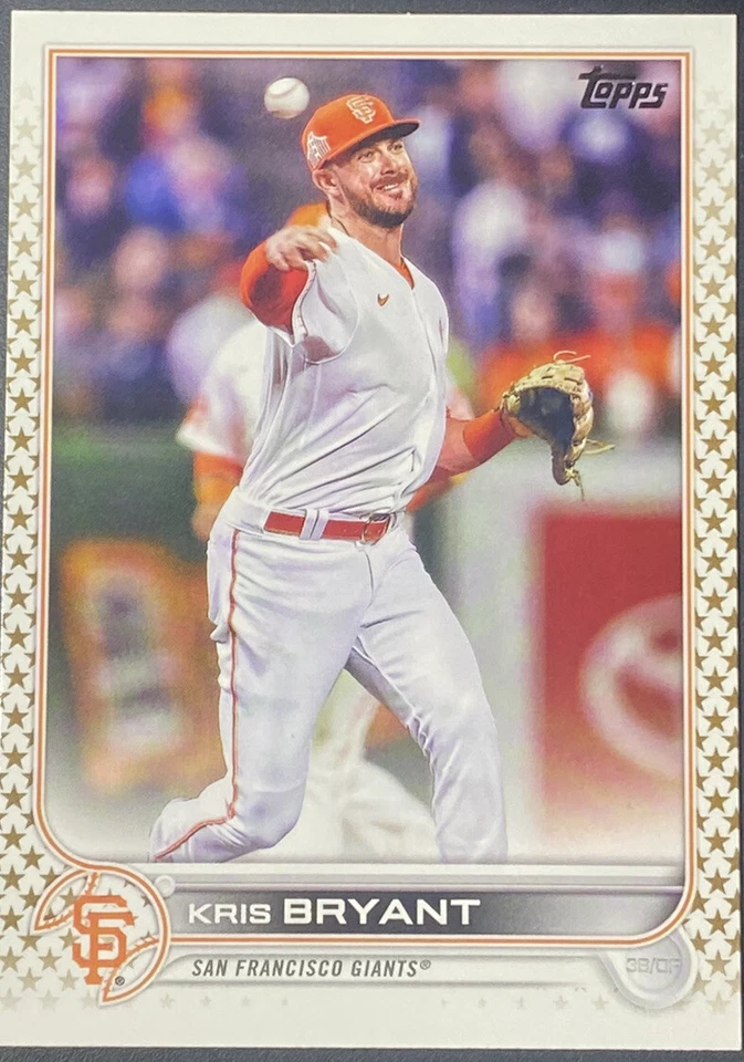 Kris Bryant 2022 Topps Exclusive Gold Star Parallel - Image 1 of 2