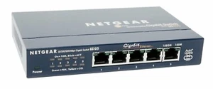 Netgear ProSafe Switch Ethernet non gestito a 5 porte, 5 porte RJ-45, GS105NA - Foto 1 di 3