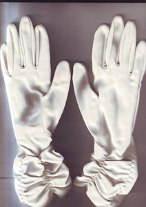 jolie paire de gants longs femme - blancs - satinés - pour fetes ou ceremonies - Picture 1 of 2