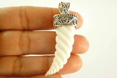 Espada daga tallada colgante de plata de ley 925 Foto 1 de 3