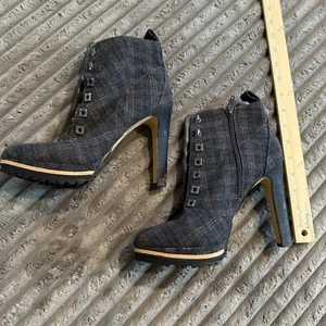 Gianni Bini Tosti Karo Stoff Plateau Schnürstiefel grau Stiefel ohne Schuhschnüre - Bild 1 von 7