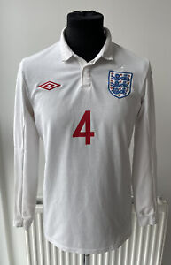 England Mens Umbro #4 Gerrard 2009 / 2010 Long Sleeve Home Shirt Size 38 Small